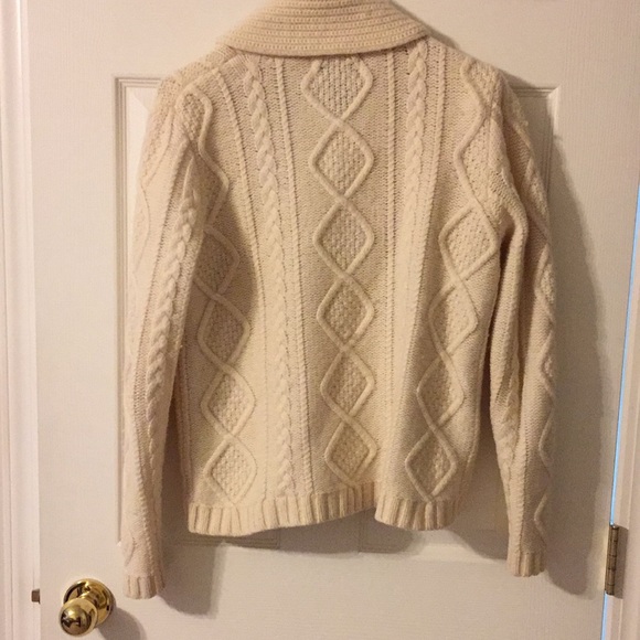 Eddie Bauer Cream Sweater. Size small. - Picture 3 of 5